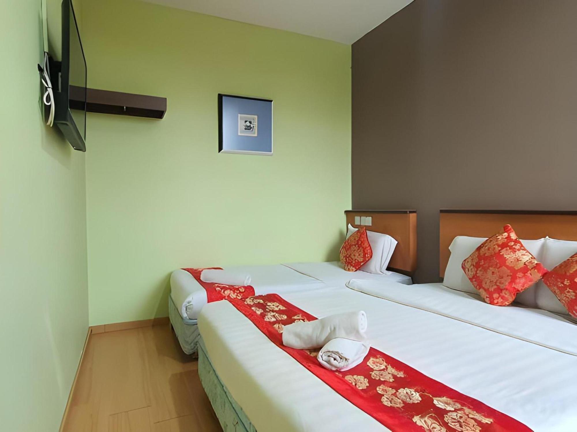 Oyo 90964 Melody 88 Inn Miri Zewnętrze zdjęcie