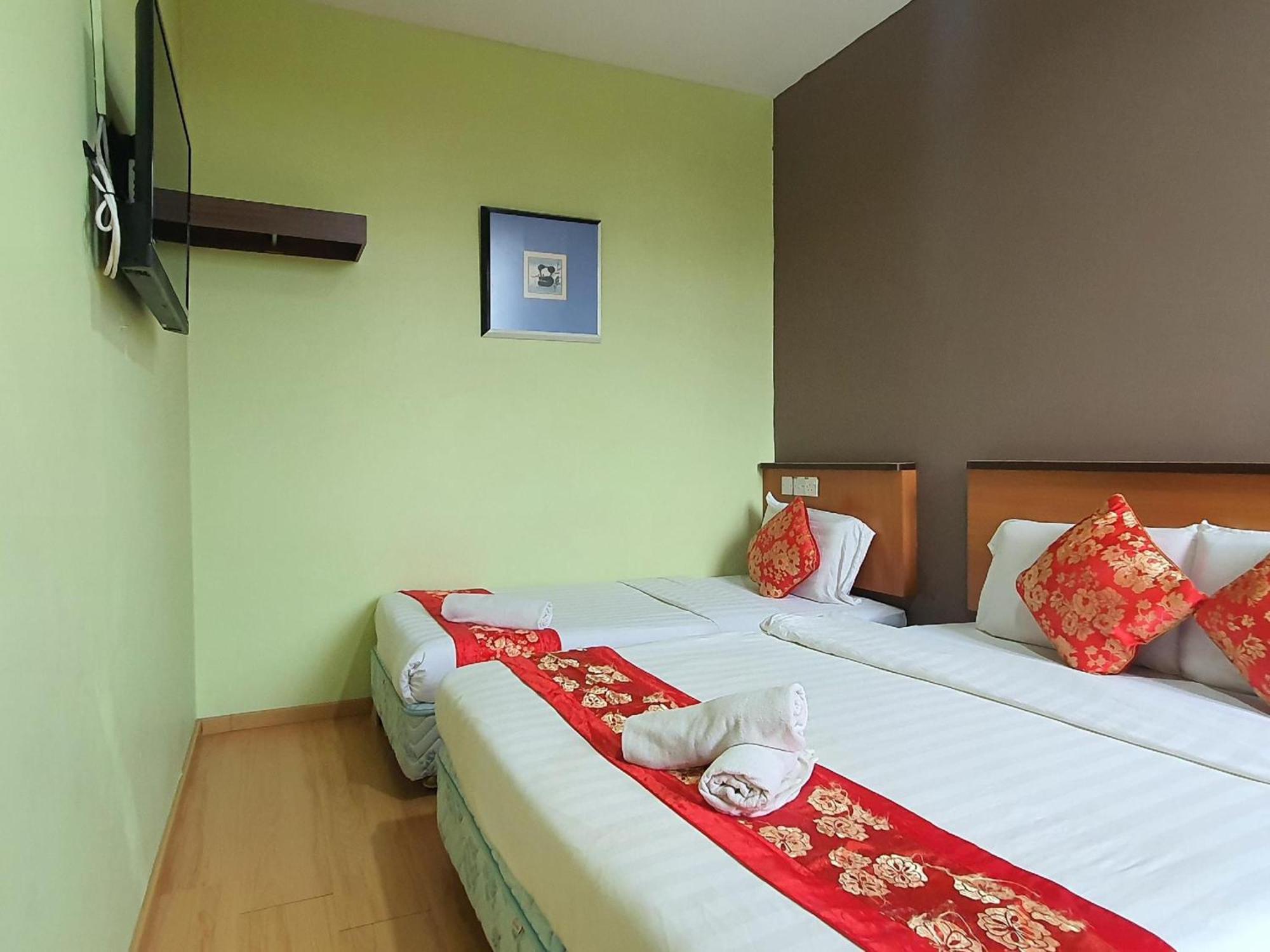 Oyo 90964 Melody 88 Inn Miri Zewnętrze zdjęcie
