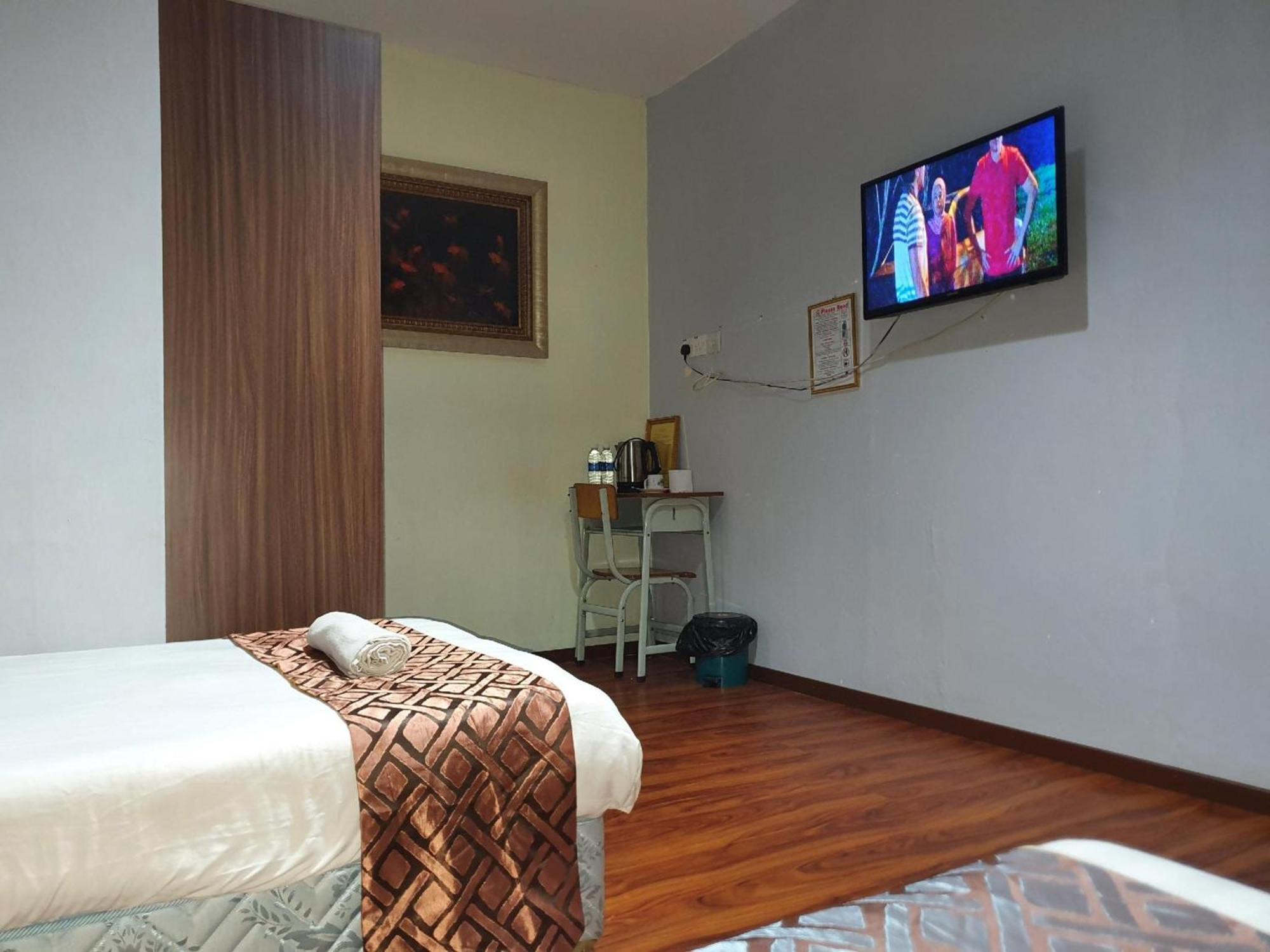 Oyo 90964 Melody 88 Inn Miri Zewnętrze zdjęcie