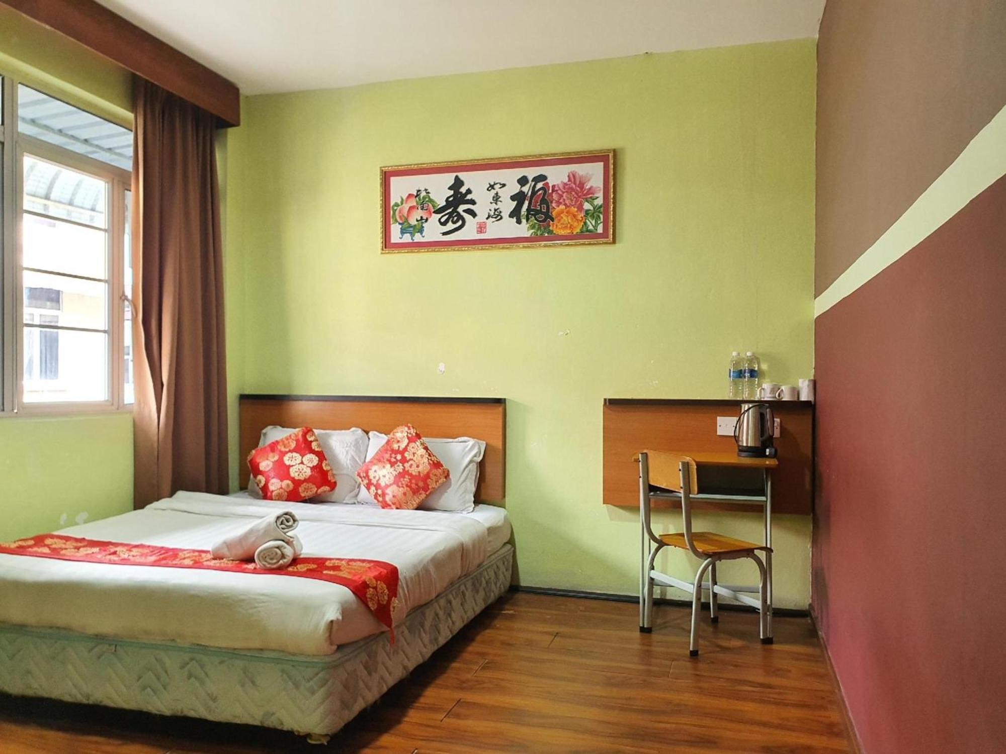 Oyo 90964 Melody 88 Inn Miri Zewnętrze zdjęcie