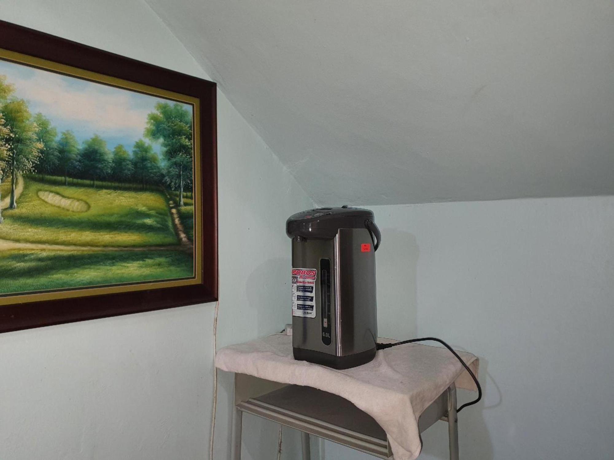 Oyo 90964 Melody 88 Inn Miri Zewnętrze zdjęcie